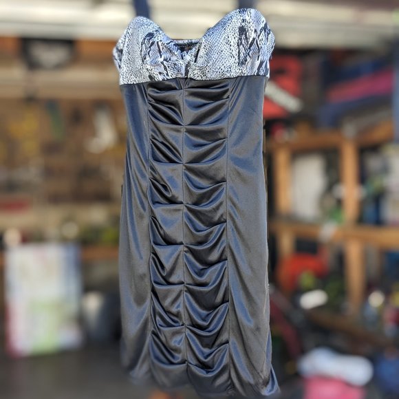 Love Tease Mini Dress with Ruffles Size 3 - Picture 1 of 3